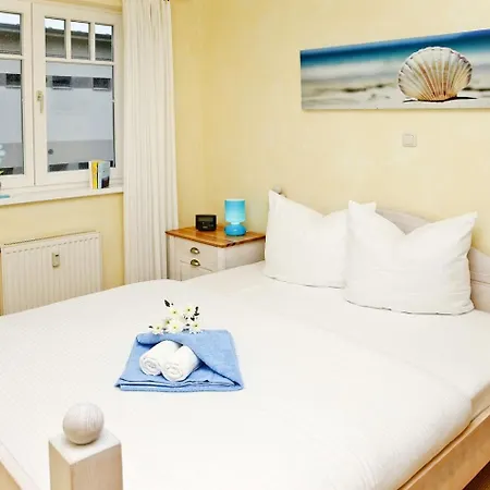 Strandstrasse 32 - 04-47 * Ostseebad Kühlungsborn